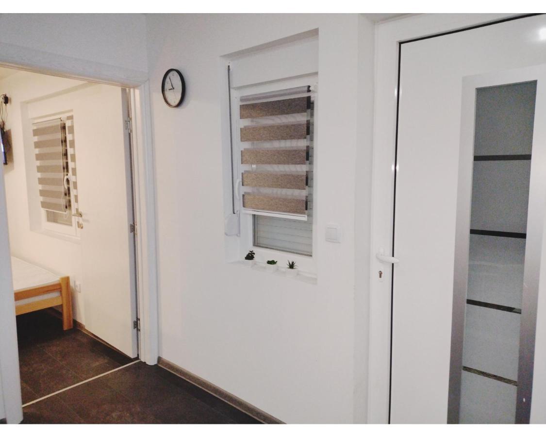 Apartmani Domo Sd Semendire Dış mekan fotoğraf